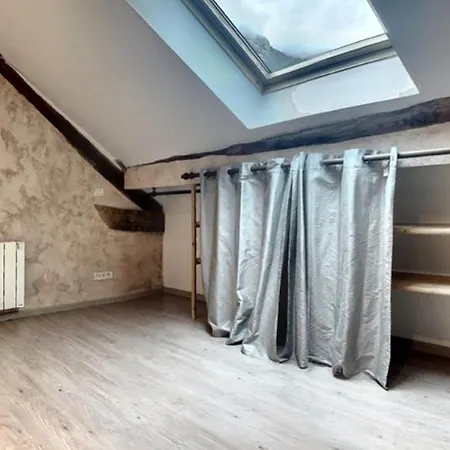 3 Pieces Proche Aix Les Bains * Pugny-Chatenod